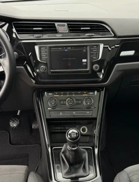 VW Touran 2.0 TDI FULL    МАСАЖ, снимка 10