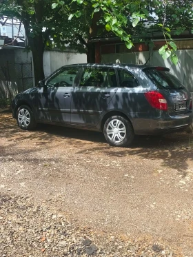 Skoda Fabia 1.6 дизел , снимка 4