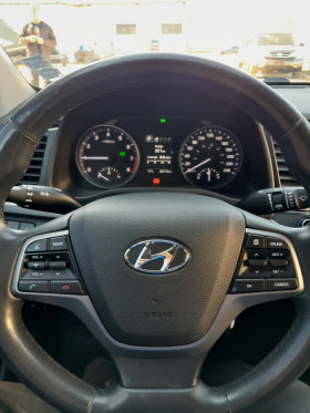 Hyundai Elantra 2.0, снимка 7
