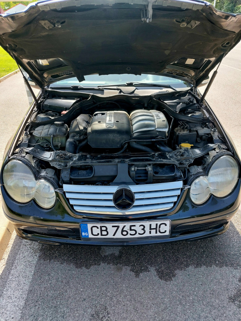 Mercedes-Benz C 220, снимка 6 - Автомобили и джипове - 45968096