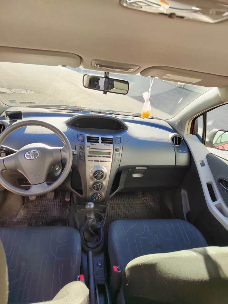 Toyota Yaris, снимка 9 - Автомобили и джипове - 48088095