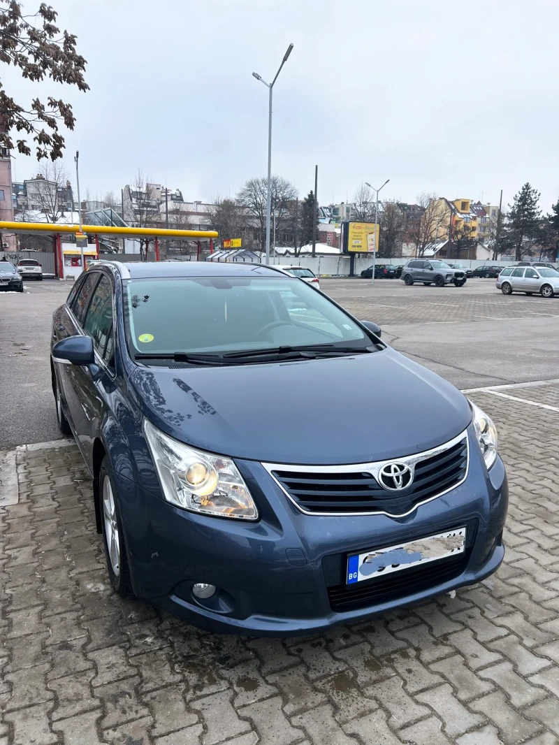 Toyota Avensis 1.8, снимка 1 - Автомобили и джипове - 48733529