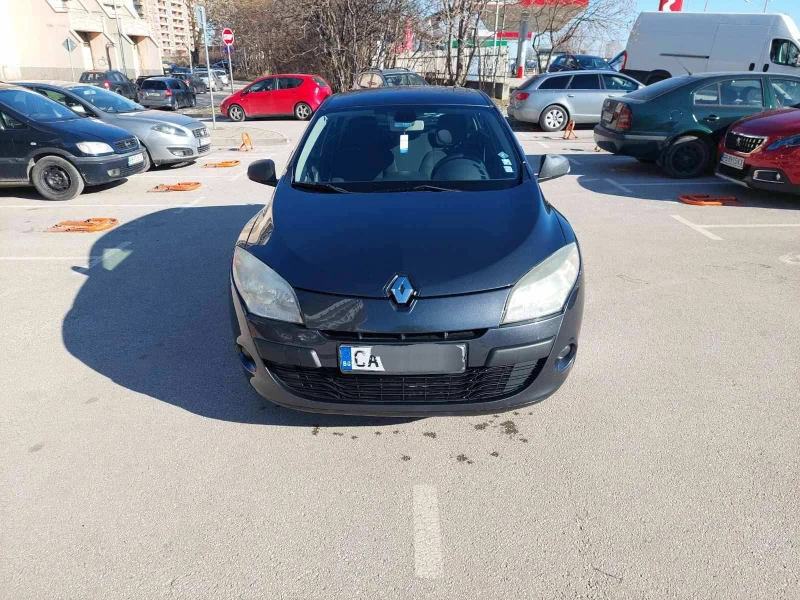 Renault Megane, снимка 2 - Автомобили и джипове - 48741293