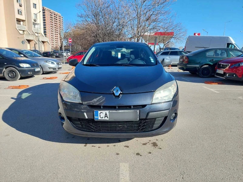 Renault Megane, снимка 4 - Автомобили и джипове - 48741293