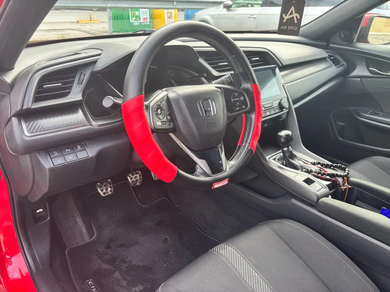 Honda Civic  1.5i (с верига) - бензин, снимка 14 - Автомобили и джипове - 52681253