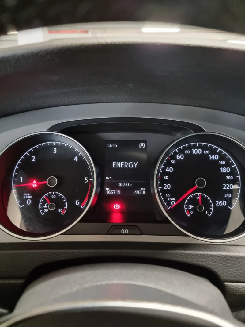 VW Golf, снимка 3 - Автомобили и джипове - 52927792