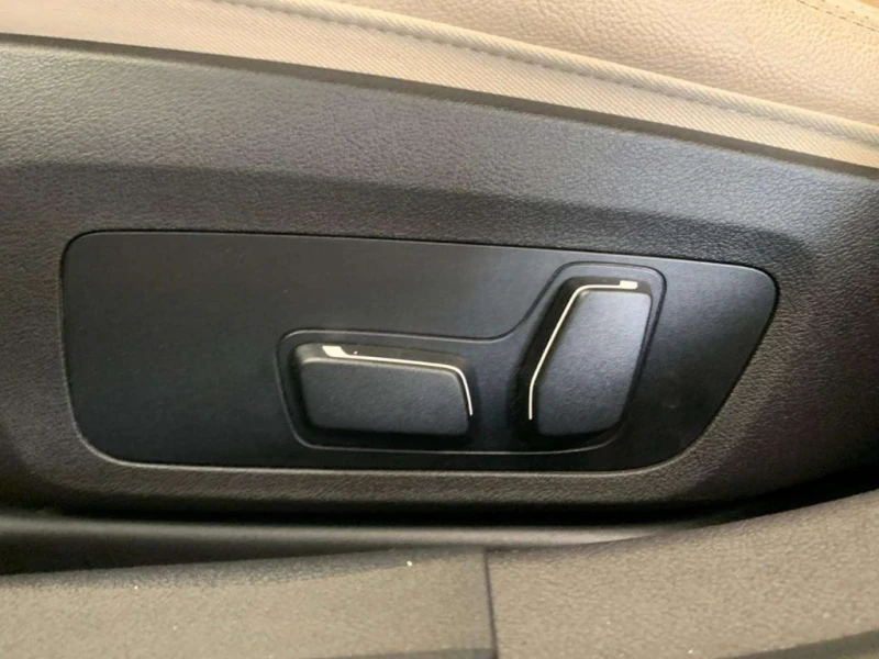 BMW 330 * xDrive * CARFAX * ЦЕНА ДО БГ, снимка 5 - Автомобили и джипове - 53085390