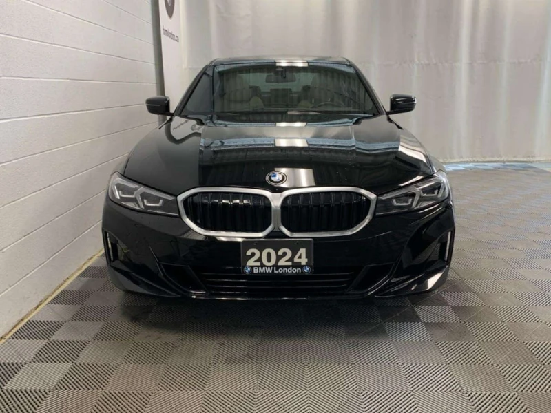 BMW 330 * xDrive * CARFAX * ЦЕНА ДО БГ, снимка 2 - Автомобили и джипове - 53085390