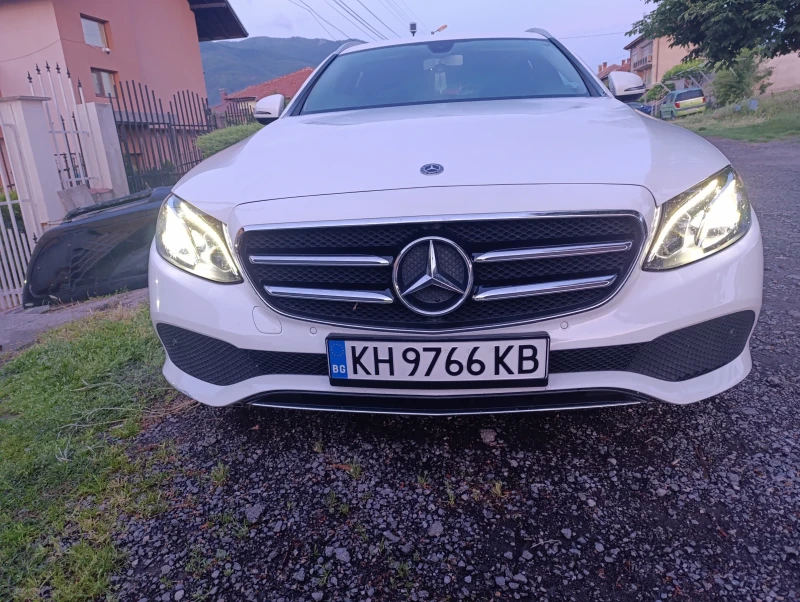 Mercedes-Benz E 200 2.0 9G