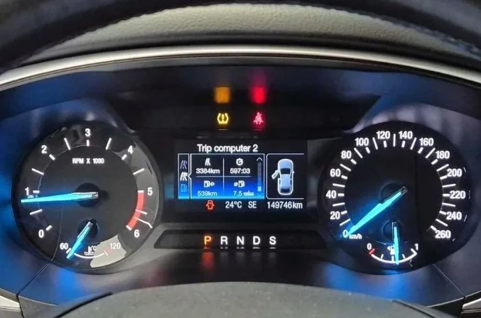 Ford Mondeo 2.0 TDCI - изображение 7