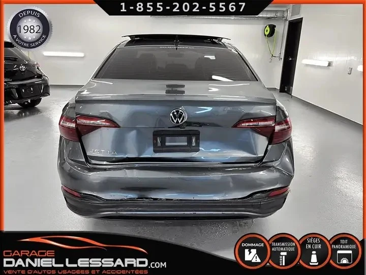 VW Jetta Automatic, снимка 5 - Автомобили и джипове - 56011125