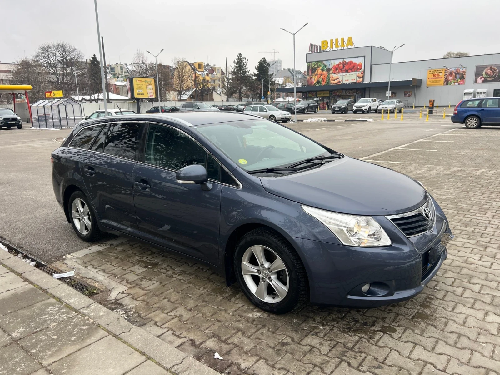 Toyota Avensis 1.8 - изображение 3
