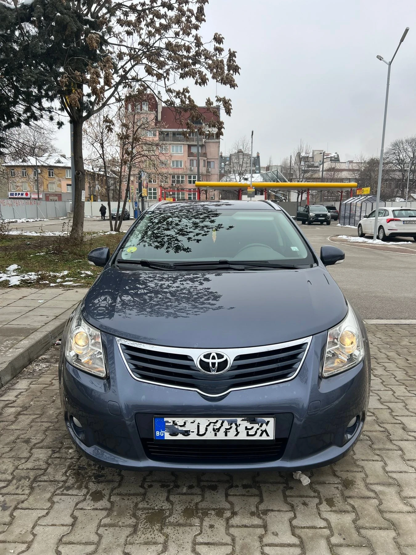 Toyota Avensis 1.8 - изображение 2