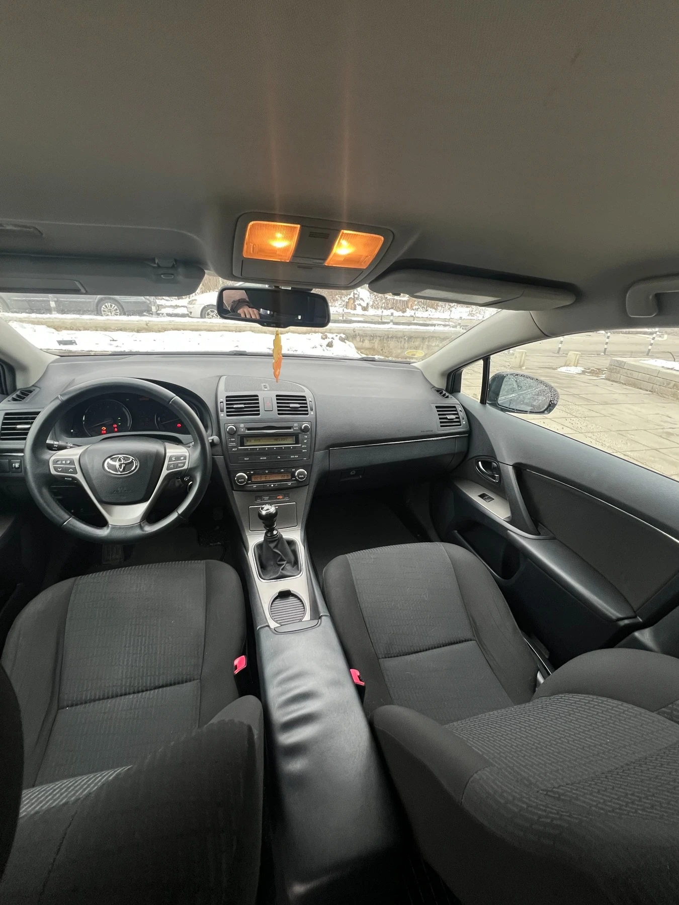 Toyota Avensis 1.8 - изображение 7