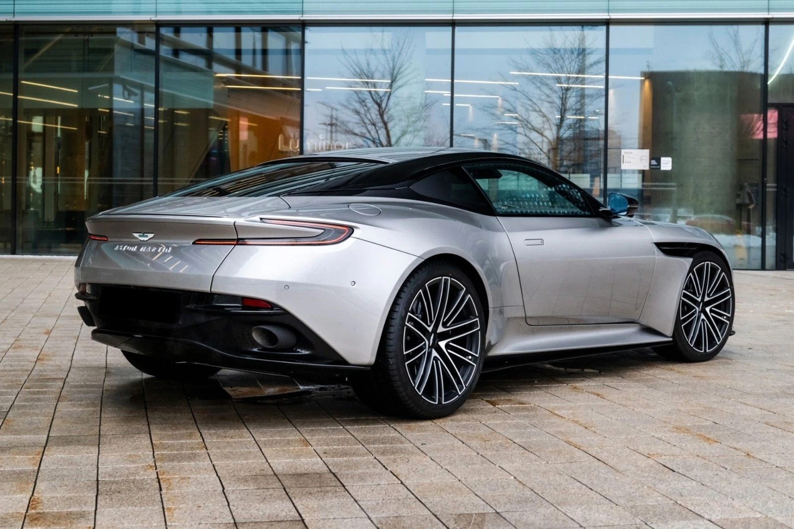 Aston Martin Други DB12/ COUPE/ CERAMIC/ BOWERS & WILKINS/ - изображение 8