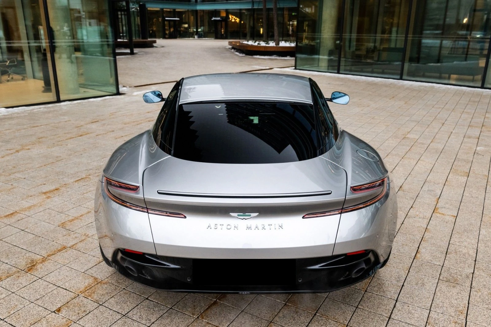 Aston Martin Други DB12/ COUPE/ CERAMIC/ BOWERS & WILKINS/ - изображение 6