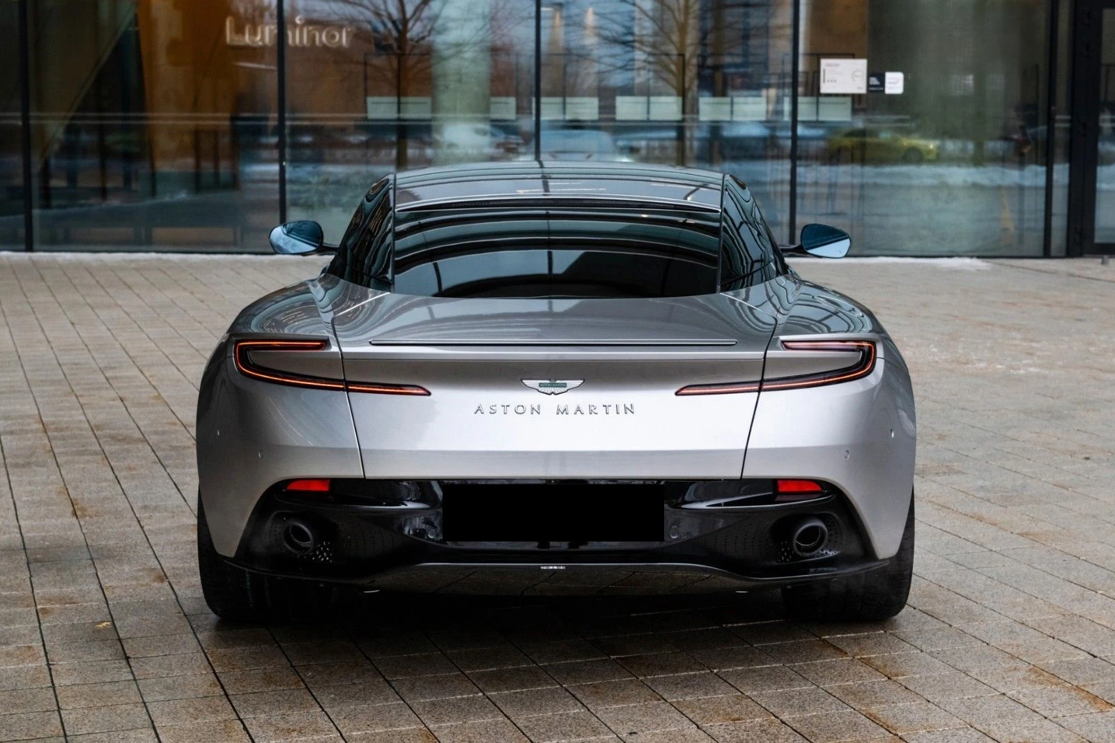 Aston Martin Други DB12/ COUPE/ CERAMIC/ BOWERS & WILKINS/ - изображение 7