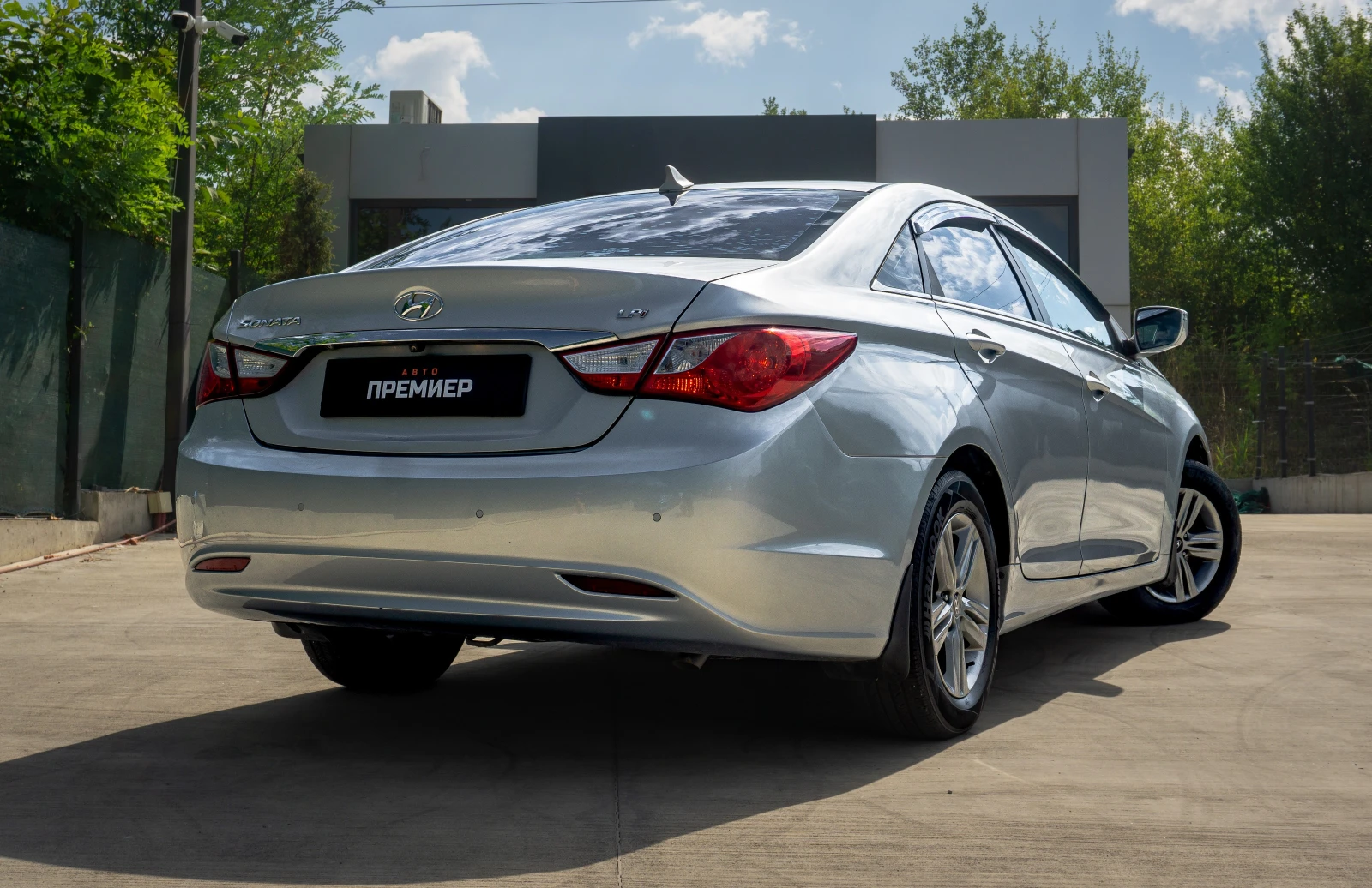 Hyundai Sonata LPI - САМО НА ГАЗ - 6 МЕСЕЦА ГАРАНЦИЯ - РЕАЛНИ КМ! - изображение 6