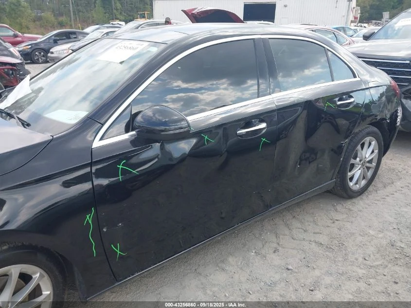 Mercedes-Benz A 220 2.0L I-4 DI, DOHC, VVT, TURBO, 188HP All Wheel | Mobile.bg   11