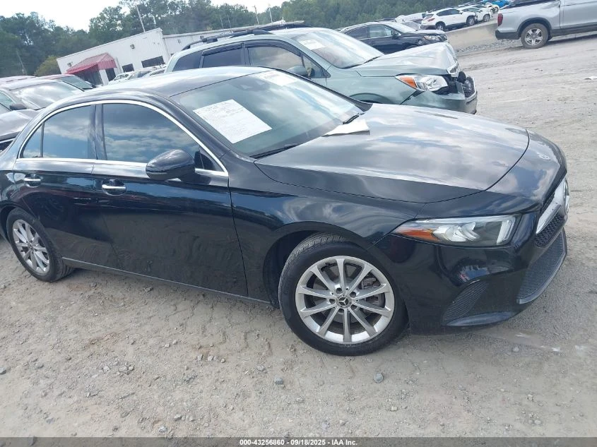 Mercedes-Benz A 220 2.0L I-4 DI, DOHC, VVT, TURBO, 188HP All Wheel | Mobile.bg   5