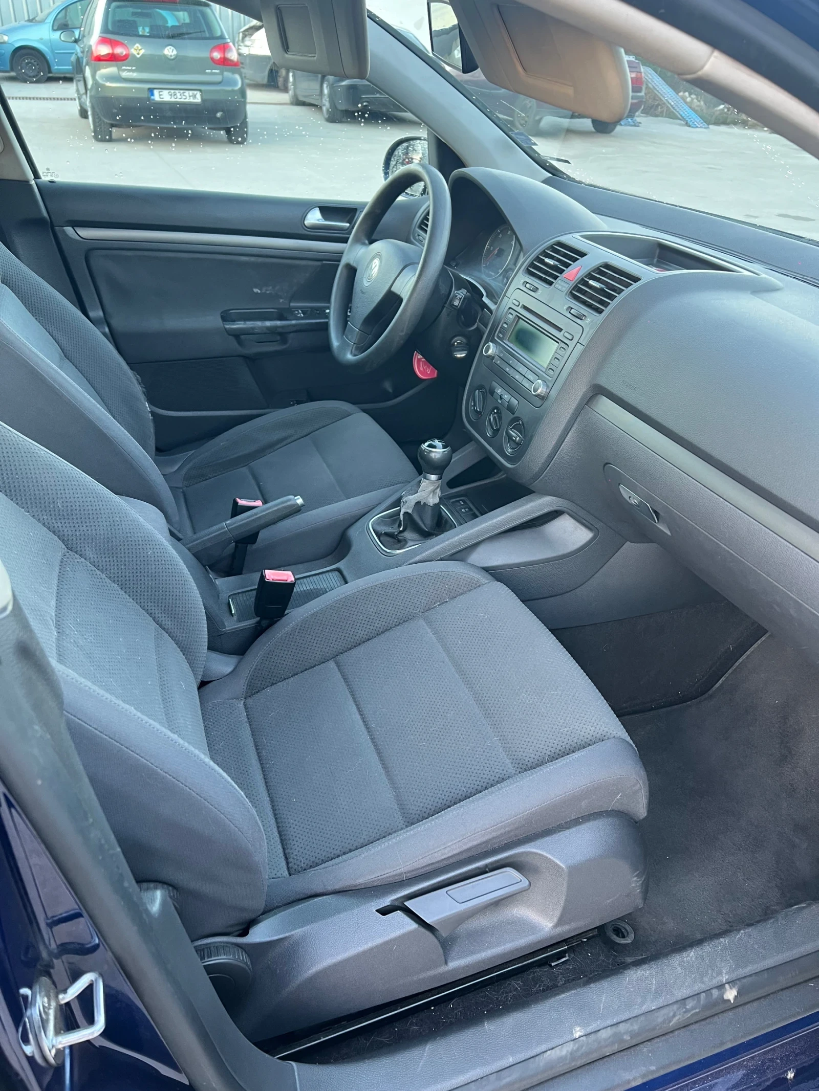 VW Golf  - изображение 10