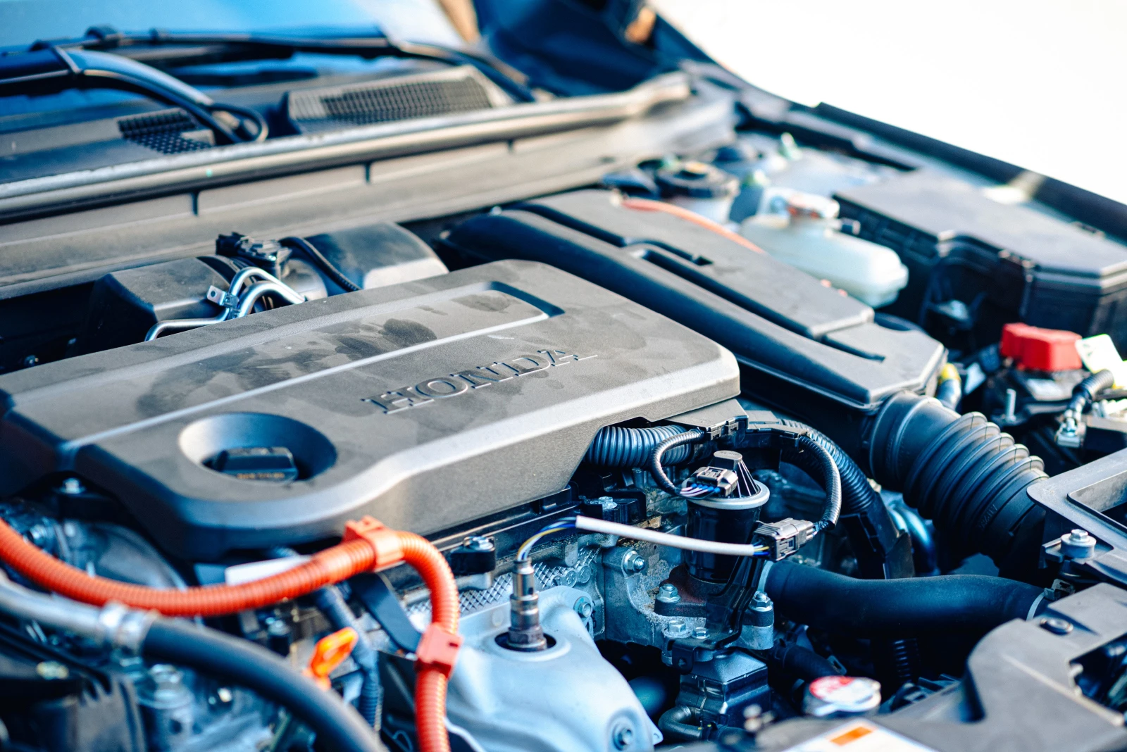 Honda Accord 2.0 Hybrid, снимка 10 - Автомобили и джипове - 53677715