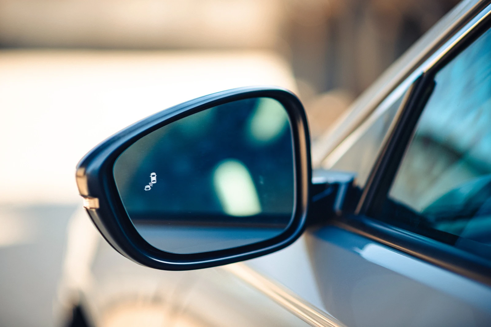 Honda Accord 2.0 Hybrid, снимка 8 - Автомобили и джипове - 53677715