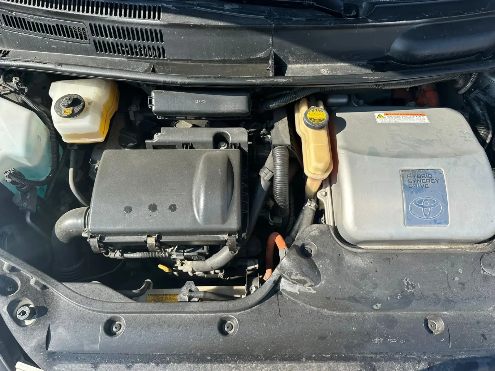 Toyota Prius 1, 500HYBRID EURO4 , снимка 15 - Автомобили и джипове - 53739341