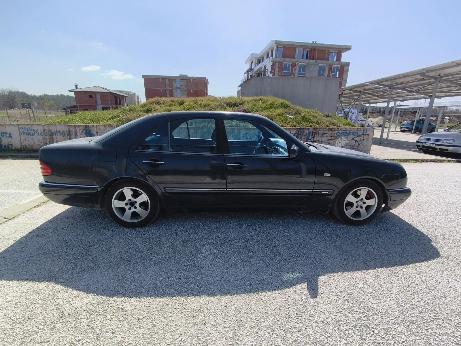 Mercedes-Benz E 200 W210, снимка 5 - Автомобили и джипове - 53836080