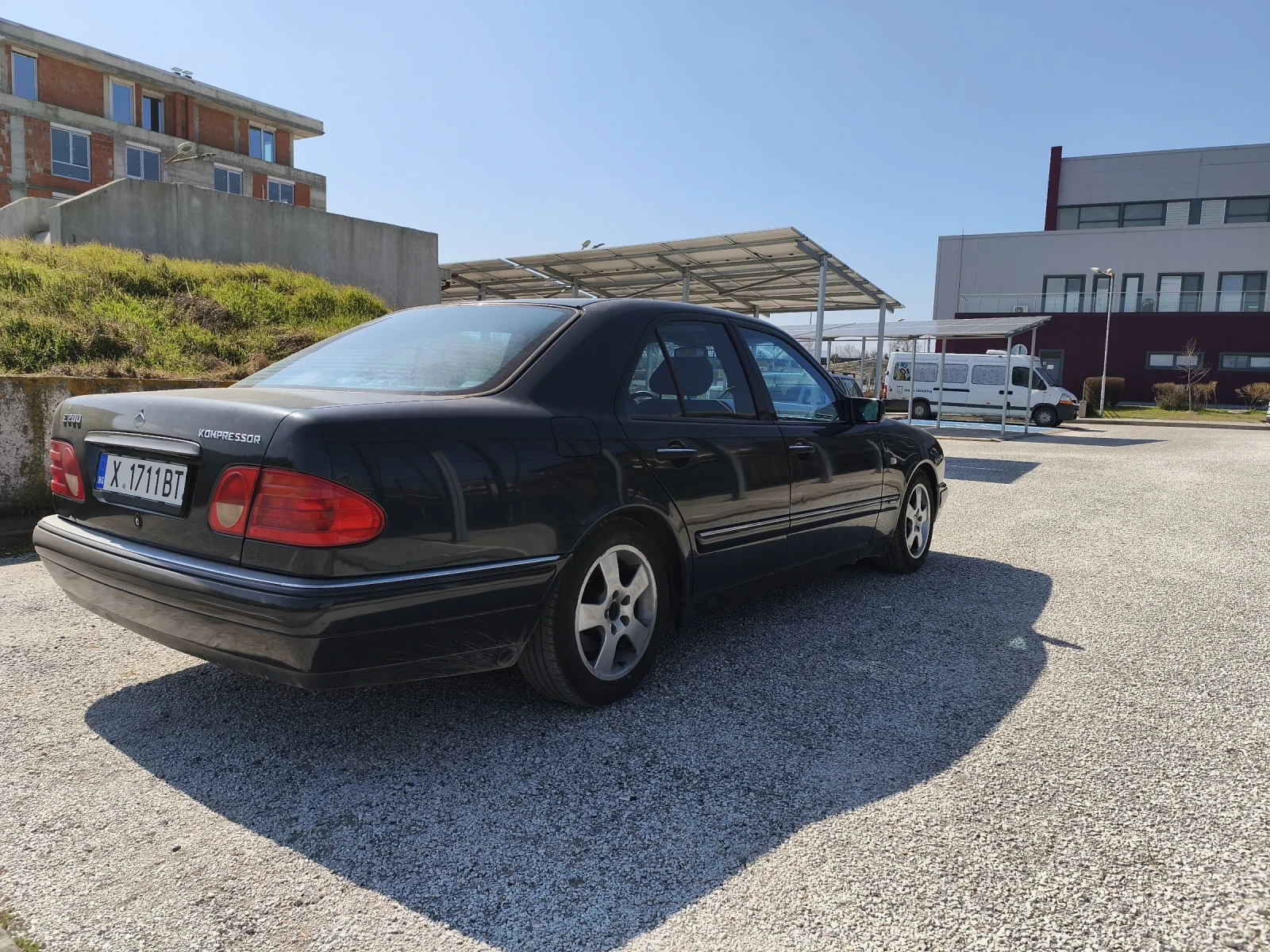 Mercedes-Benz E 200 W210, снимка 6 - Автомобили и джипове - 53836080