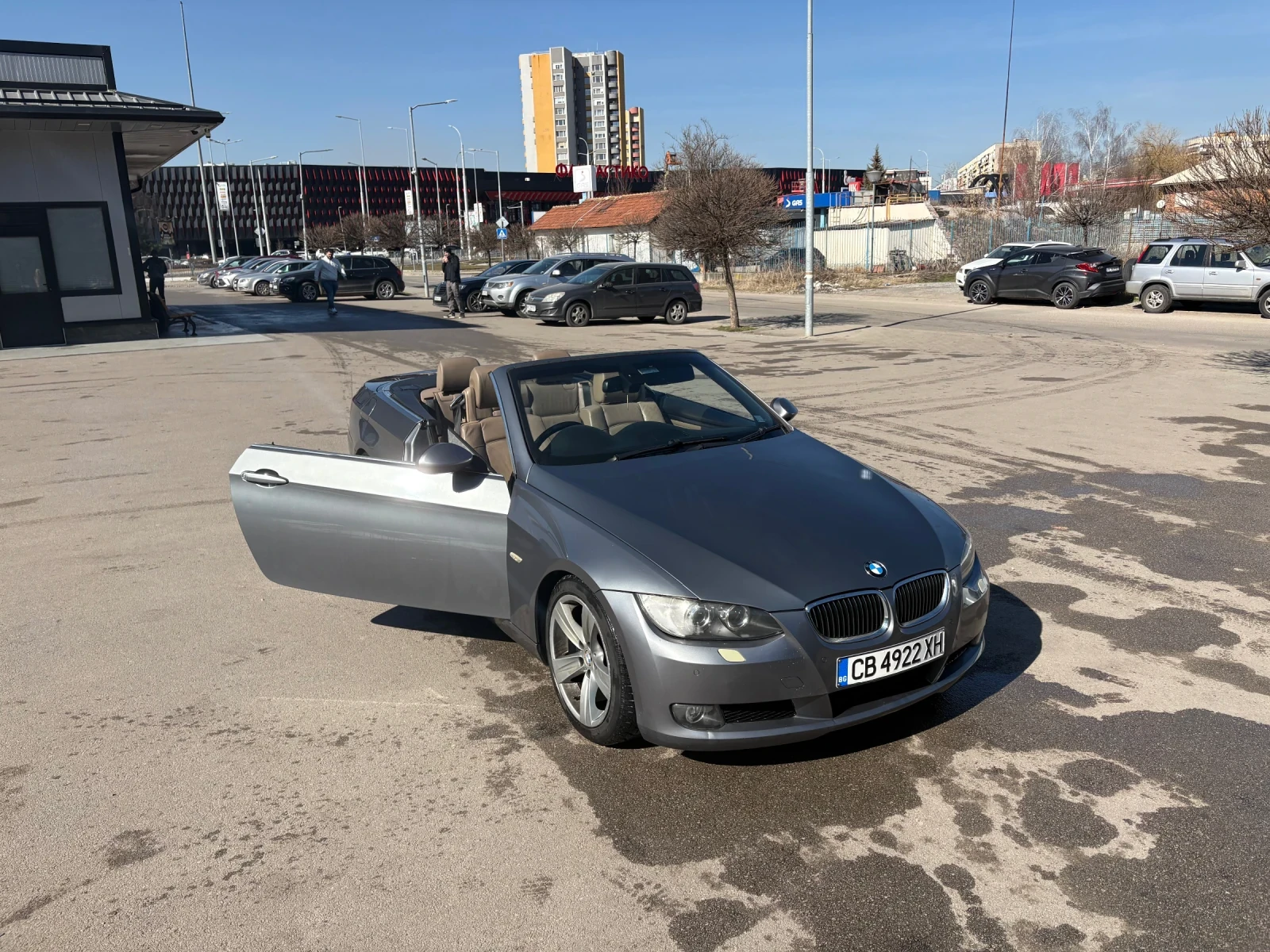 BMW 330 3.0Д 231 пера на волана 