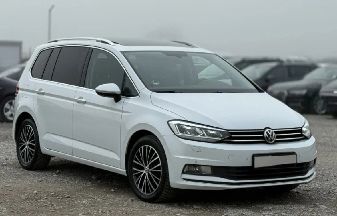 VW Touran 2.0 TDI FULL    МАСАЖ, снимка 3 - Автомобили и джипове - 54417488