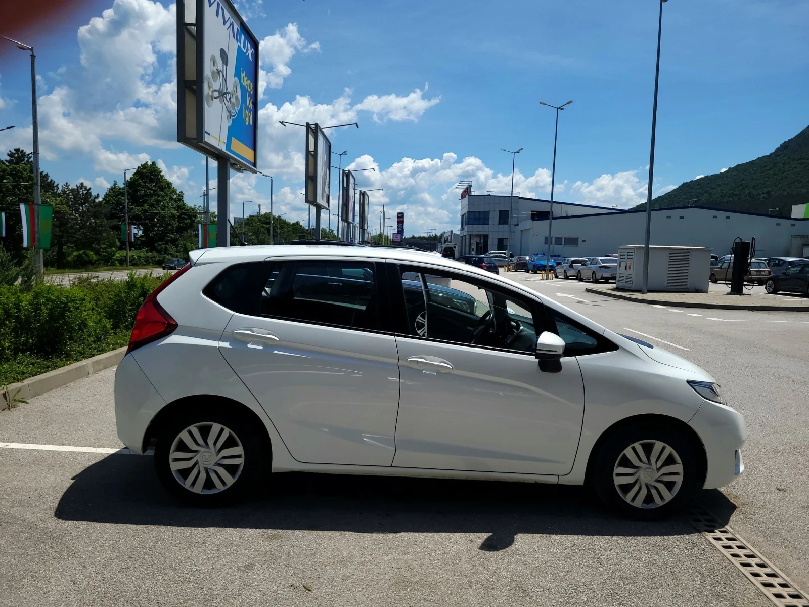 Honda Jazz 1, 3-vtec Автомат, снимка 8 - Автомобили и джипове - 54670342