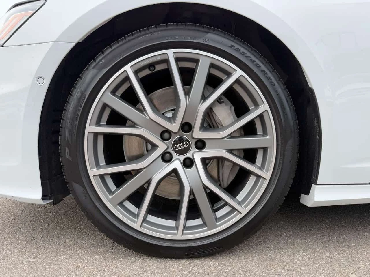 Audi A6 quattro Prestige  CARFAX, снимка 9 - Автомобили и джипове - 54701339