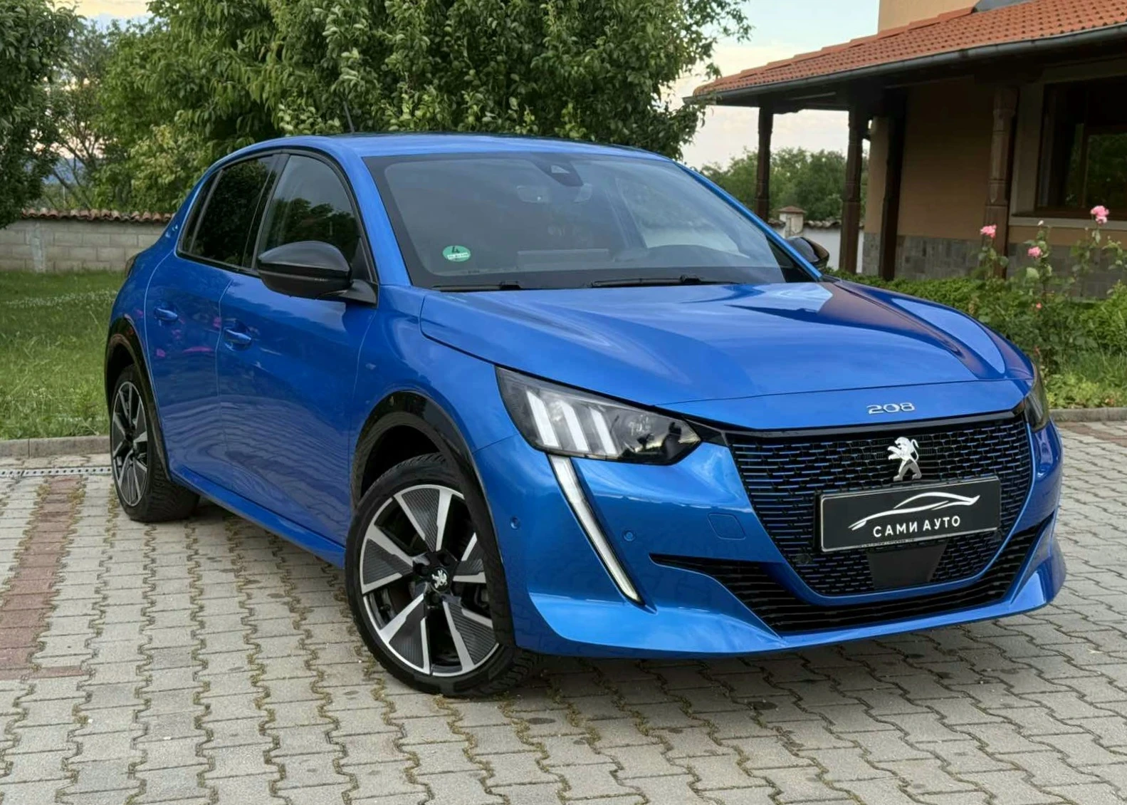 Peugeot 208 GT / E-208