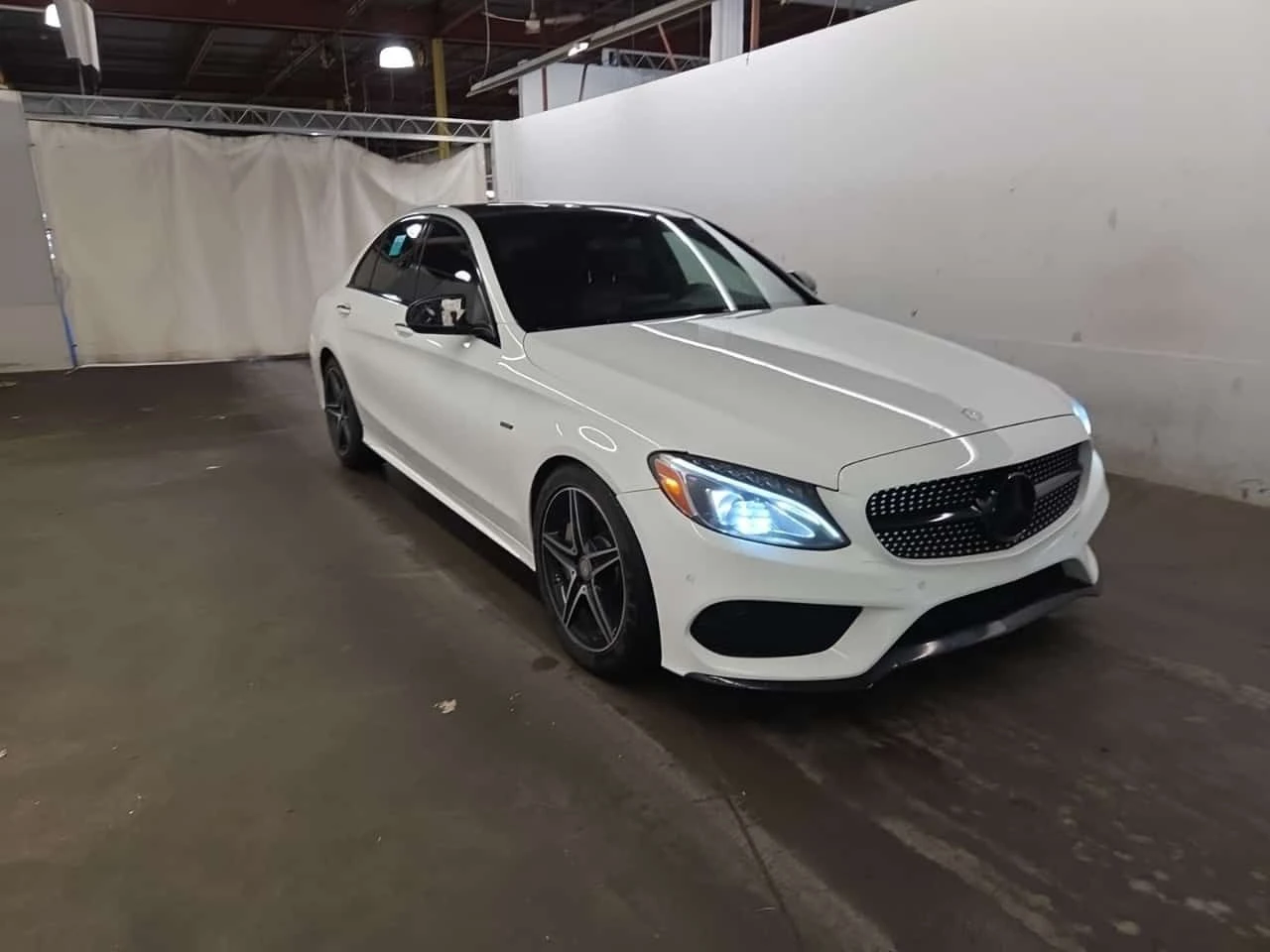 Mercedes-Benz C 450 AMG ПОДГРЕВ/ЧЕРВЕН САЛОН/ПАНО/CARFAX/ФИНАНСИРАНЕ 