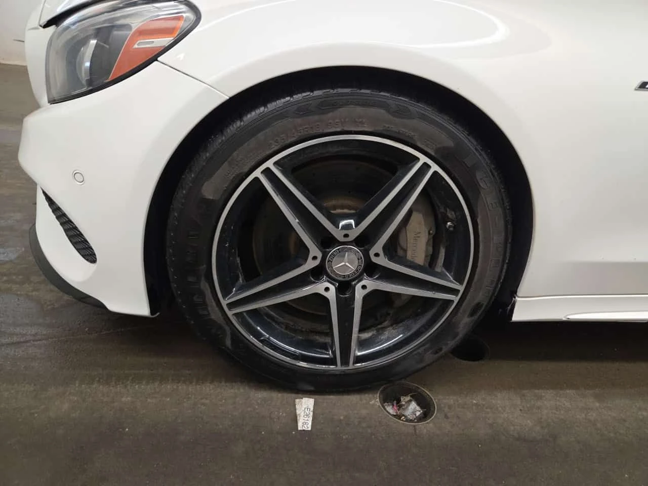 Mercedes-Benz C 450 AMG ПОДГРЕВ/ЧЕРВЕН САЛОН/ПАНО/CARFAX/ФИНАНСИРАНЕ , снимка 5 - Автомобили и джипове - 55004629