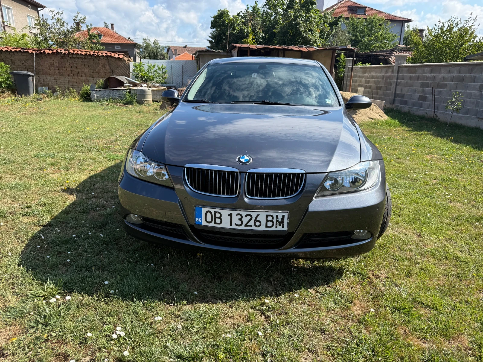 BMW 320, снимка 2 - Автомобили и джипове - 55414037