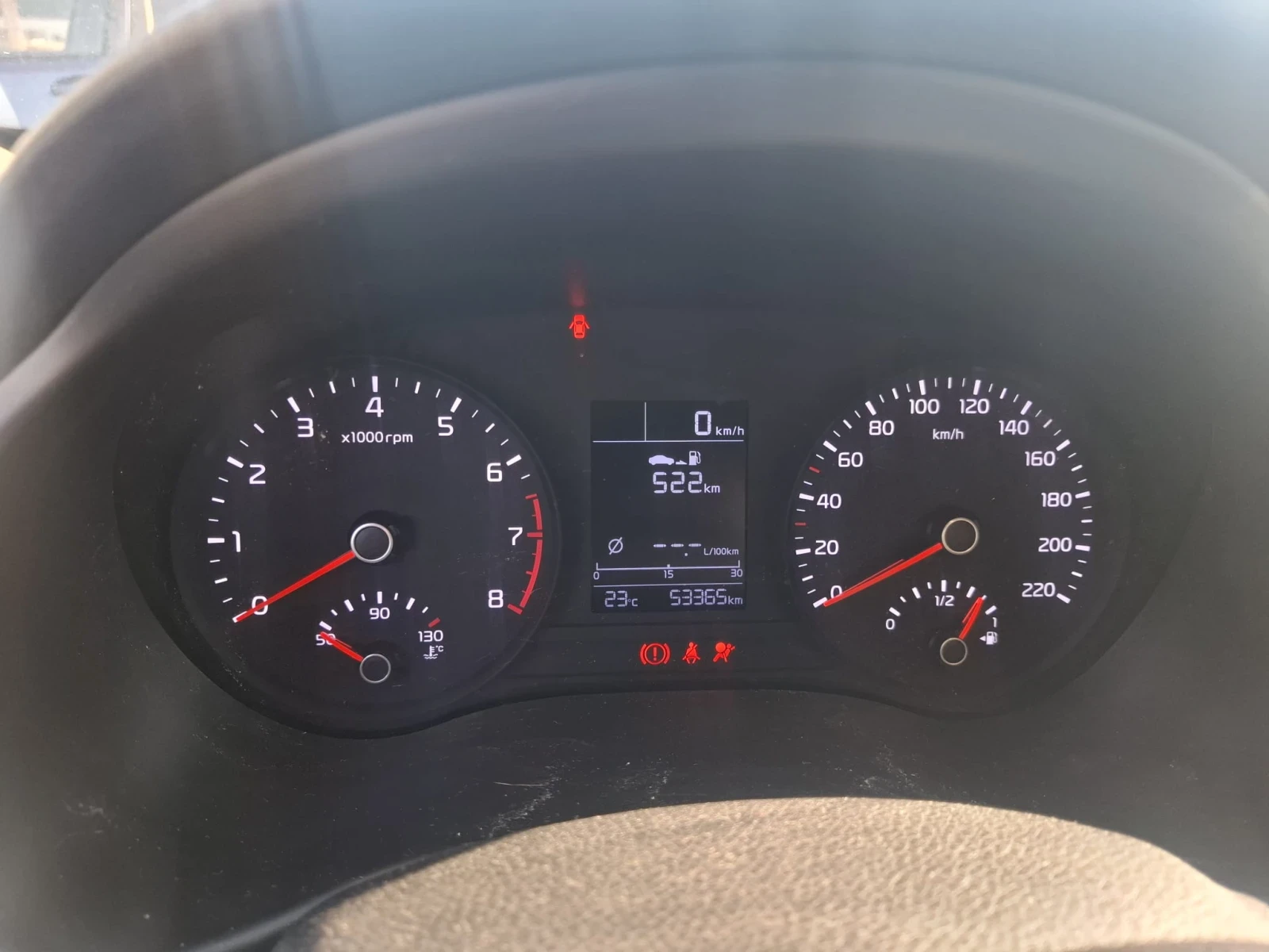 Kia Rio | Mobile.bg � ����������� 10