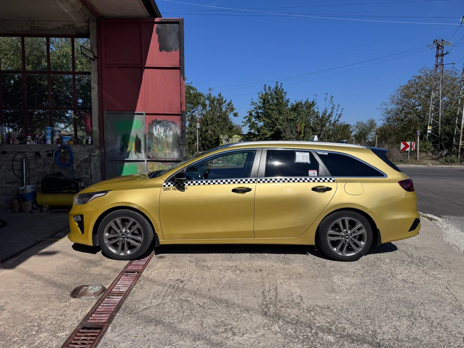 Kia Ceed 1.4 T-GTI, снимка 5 - Автомобили и джипове - 56264580