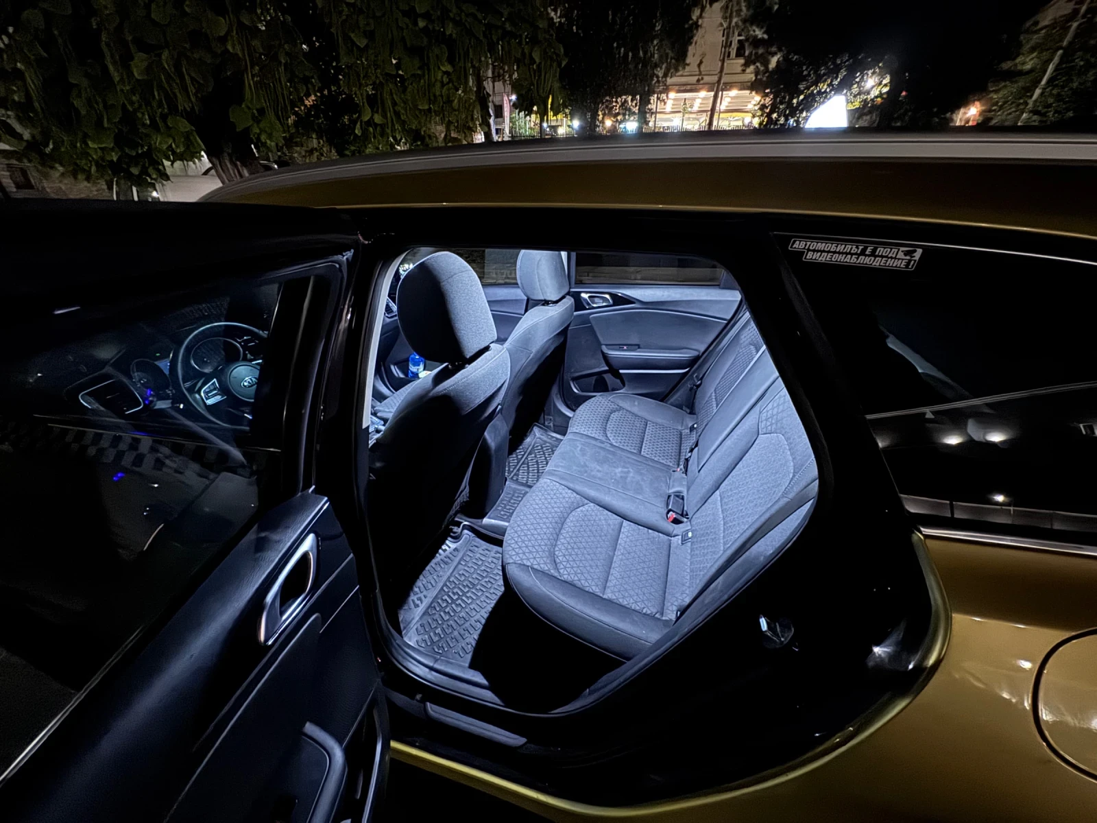 Kia Ceed 1.4 T-GTI | Mobile.bg � ����������� 11