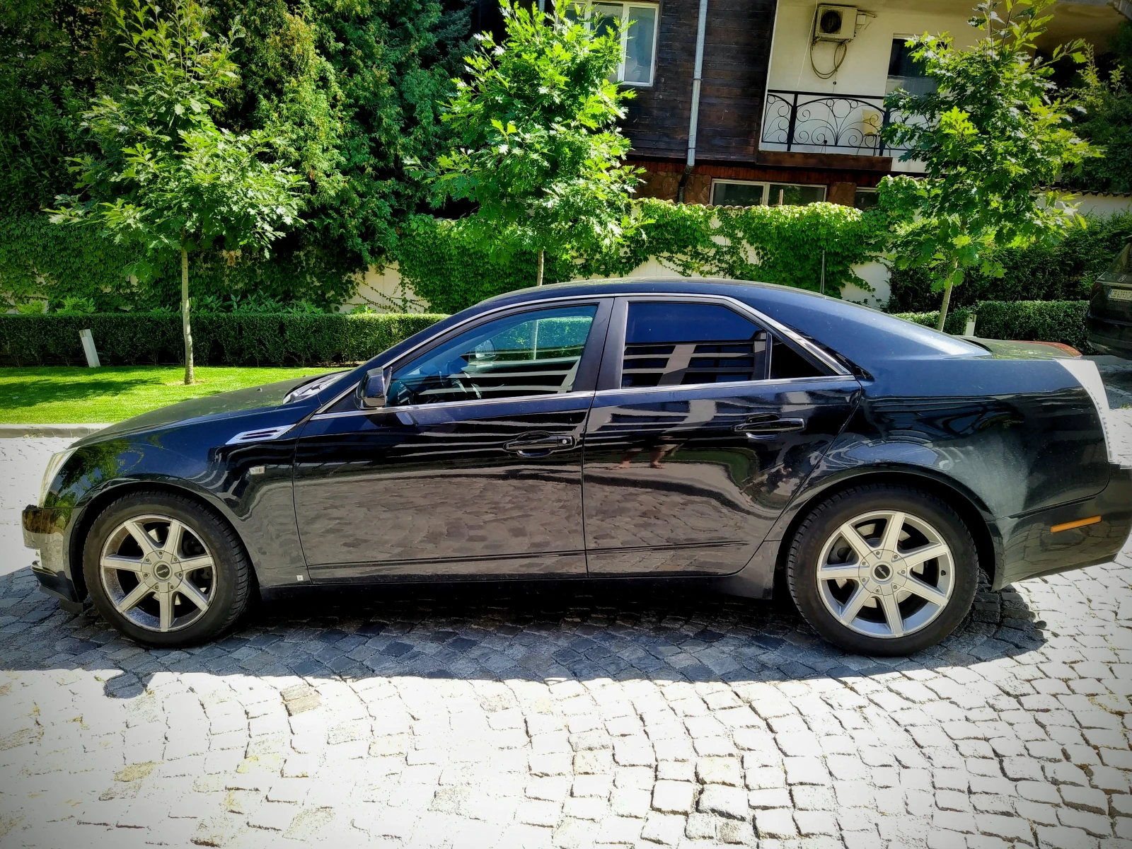 Cadillac Cts, снимка 4 - Автомобили и джипове - 56290327