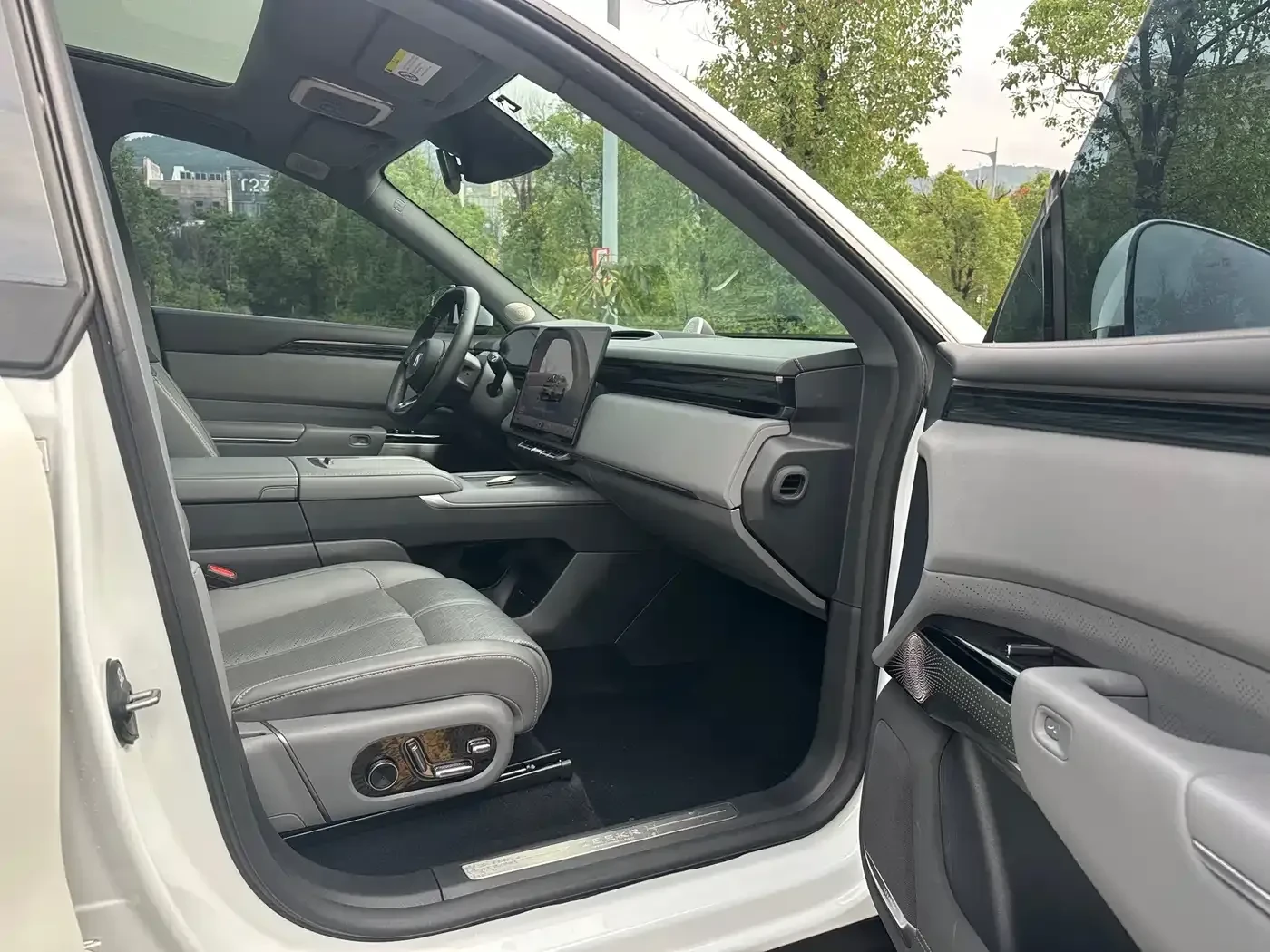Zeekr 7X 100kWh Long Range AWD Intelligent Driving Edition | Mobile.bg � ����������� 7