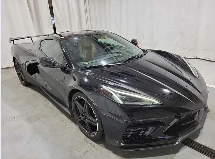 Chevrolet Corvette, снимка 3 - Автомобили и джипове - 56737712