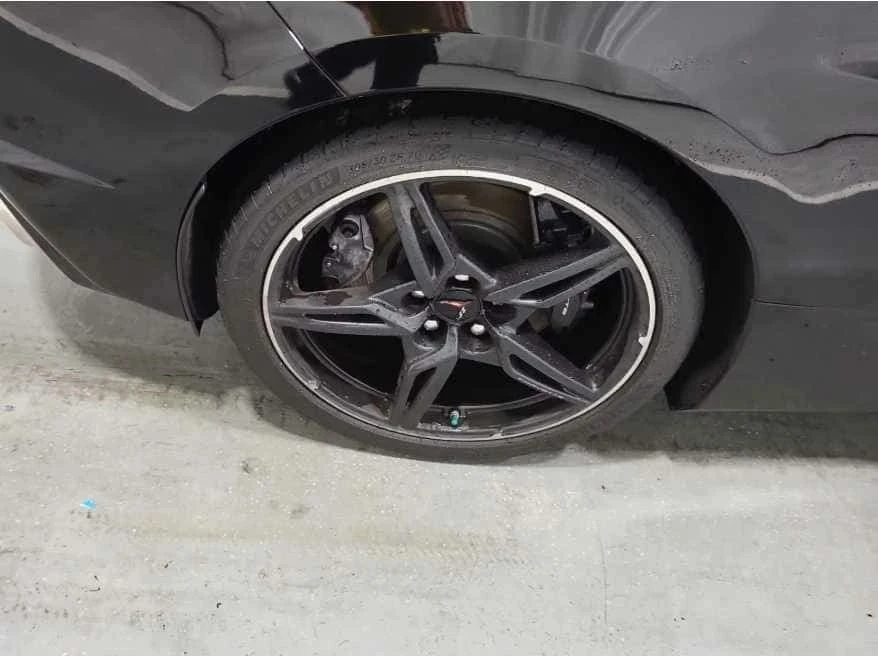 Chevrolet Corvette, снимка 13 - Автомобили и джипове - 56737712