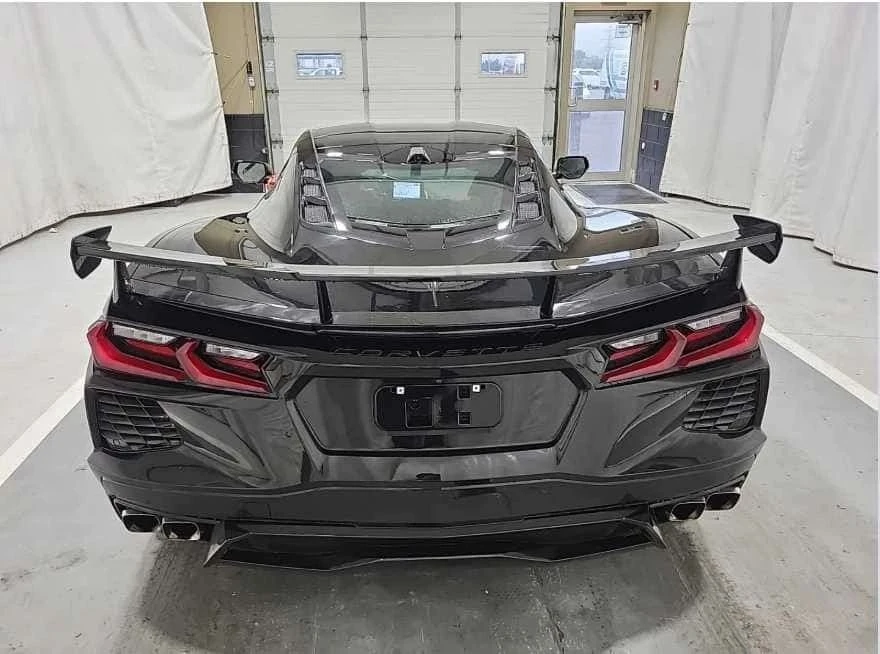 Chevrolet Corvette, снимка 4 - Автомобили и джипове - 56737712