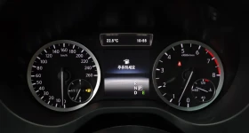 Infiniti Q30 Premium 2.0 Бензин, снимка 5