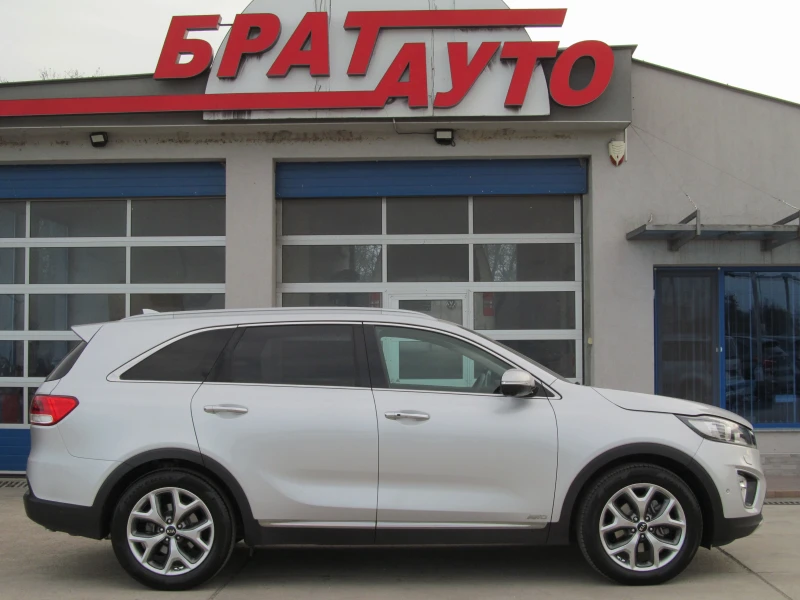 Kia Sorento 2.2CRDI/PLATINUM EDITION/ФУЛ ЕКСТРИ ЗА МОДЕЛА, снимка 5 - Автомобили и джипове - 49492662