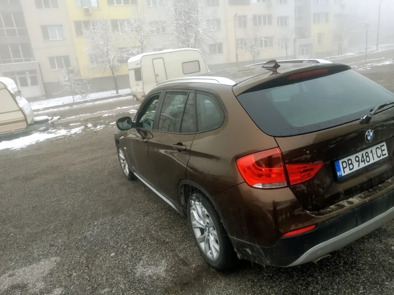 BMW X1 1.8sdrive* FACE* NAVI* PANO, снимка 5 - Автомобили и джипове - 53421472