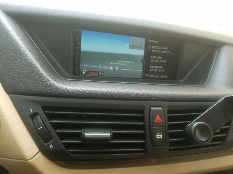 BMW X1 1.8sdrive* FACE* NAVI* PANO, снимка 11 - Автомобили и джипове - 52824741